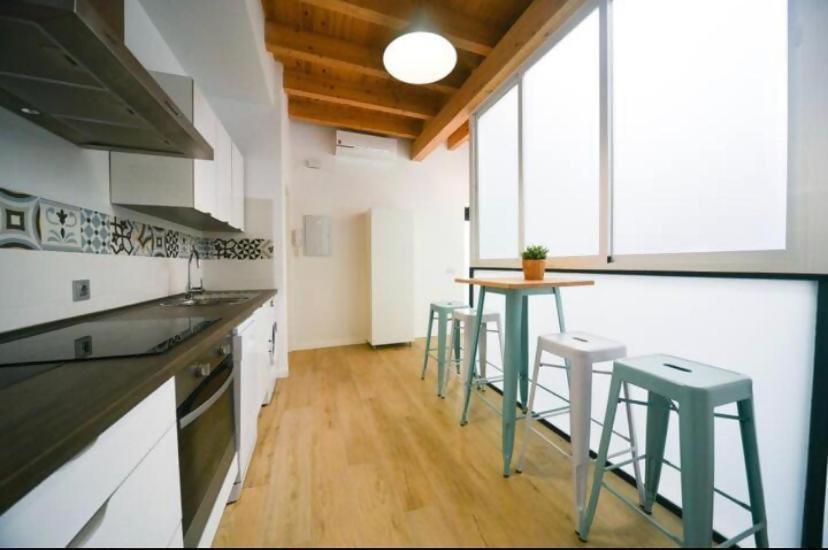 Hostfy Centro Alameda Apartment Seville Exterior photo